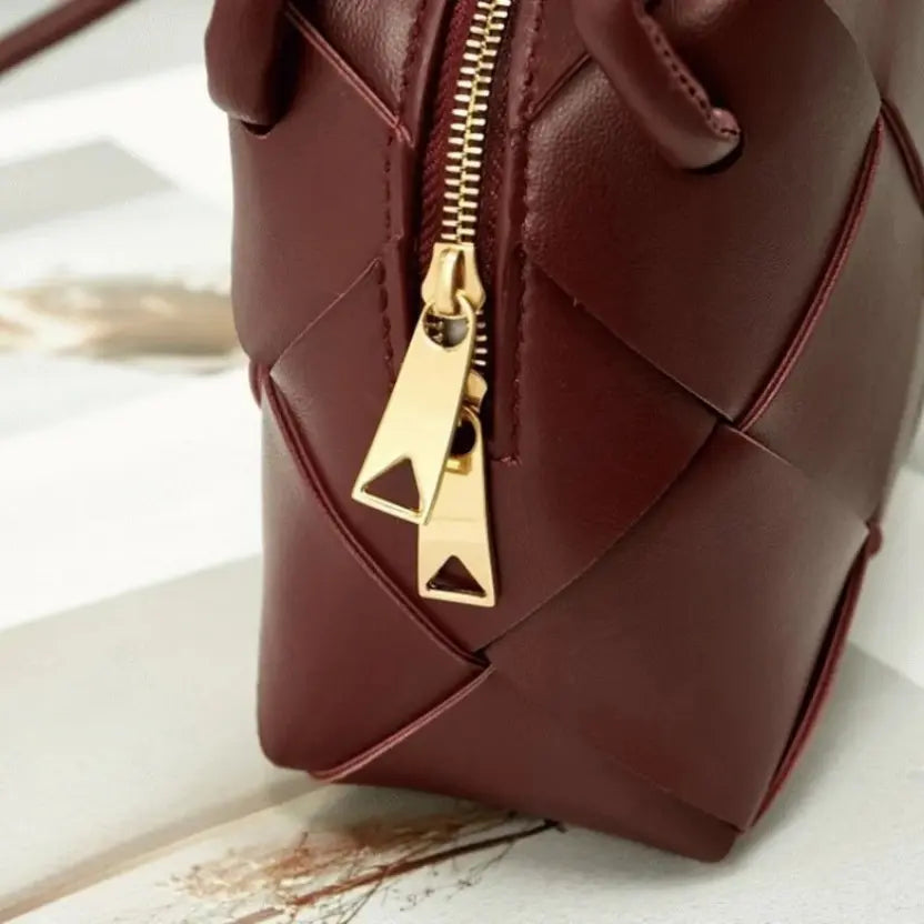 Boutique Quality || Bottega Veneta Mini Cassette Camera Bag Bordeaux