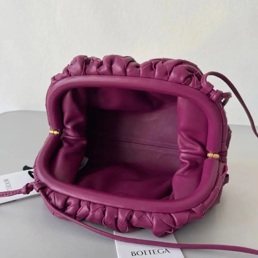 Boutique Quality || Bottega Veneta Mini Pouch with Strap Cinnabar