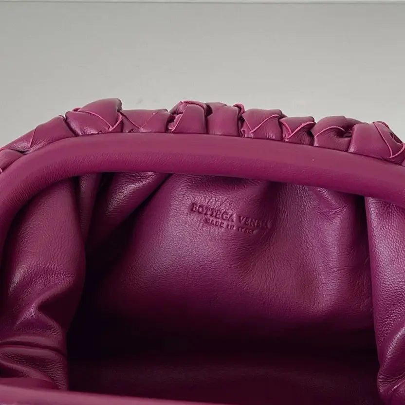 Boutique Quality || Bottega Veneta Mini Pouch with Strap Cinnabar