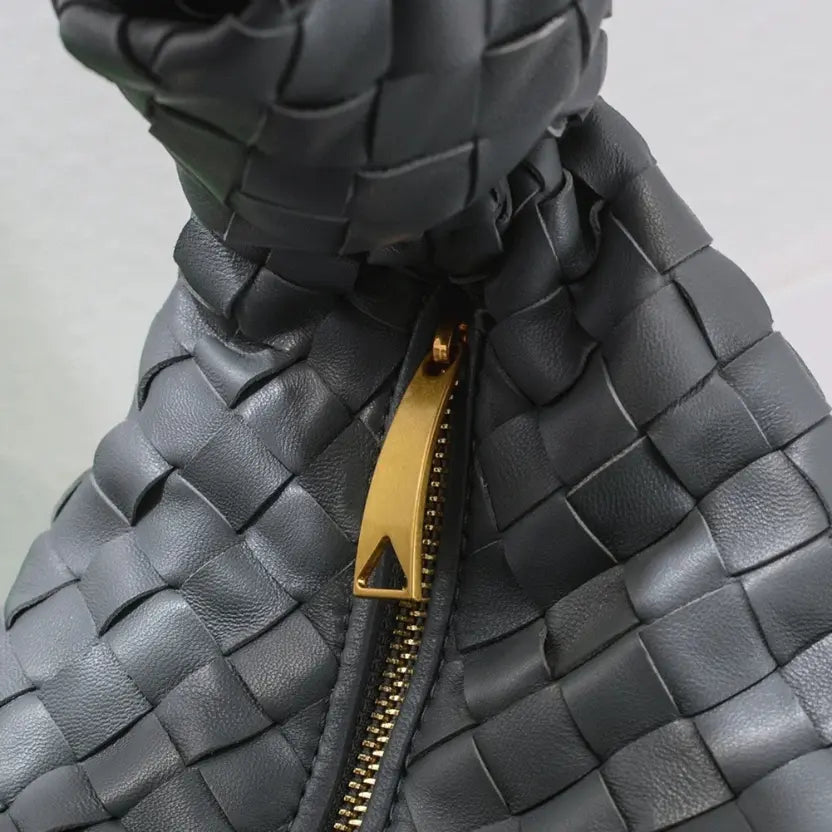 Boutique Quality || Bottega Veneta BV Jodie Teen Bag Thunder