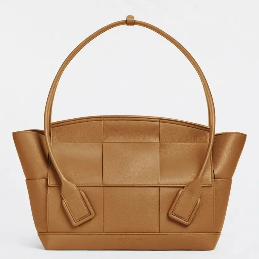 Boutique Quality || Bottega Veneta Arco Medium Bag In Caramel