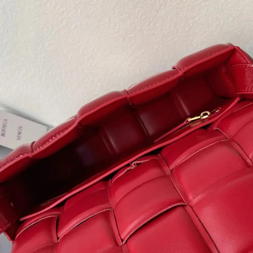 Boutique Quality || Bottega Veneta Padded Cassette Bag In Red