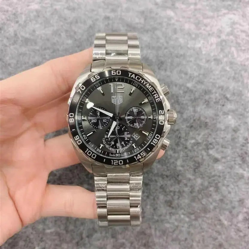 TAG Heuer Formula 1 Quartz Chronograph