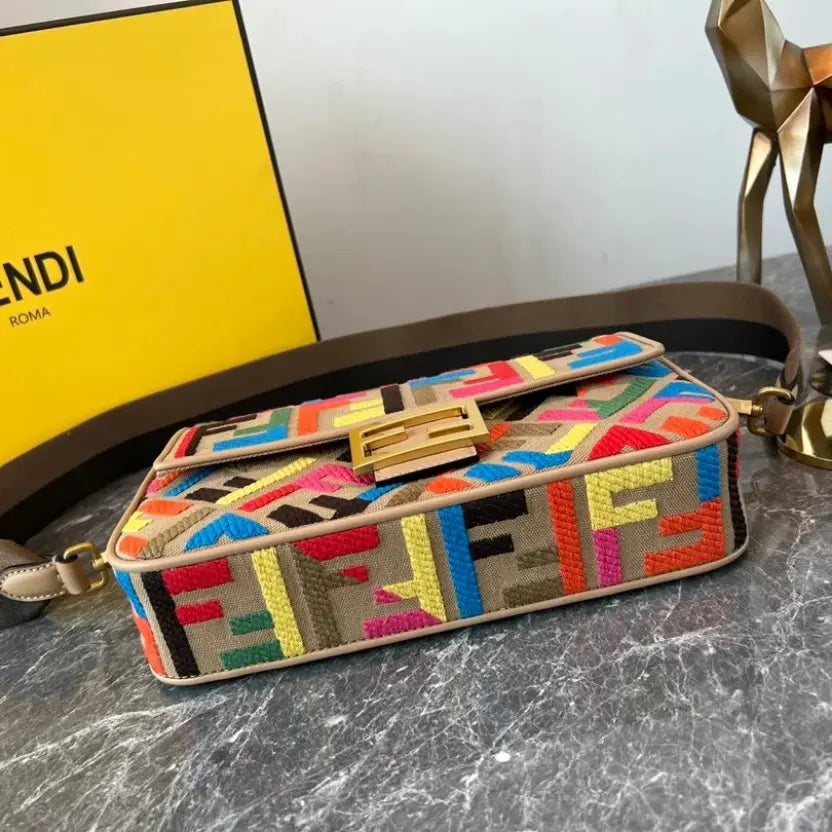 Boutique Quality || Fendi Baguette Mini canvas bag