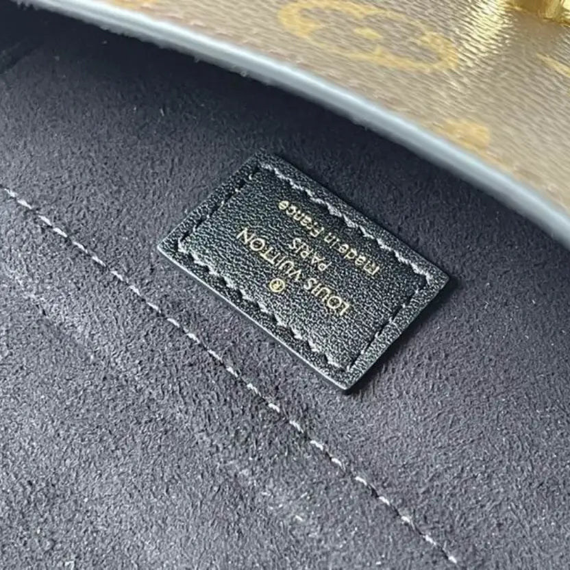 Padlock || M80559 || High Quality Bag