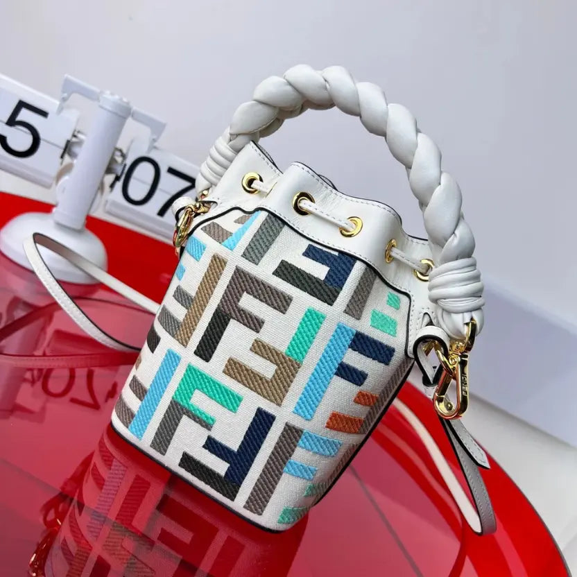 Boutique Quality || Fendi Mini Mon Tresor Bucket Bag