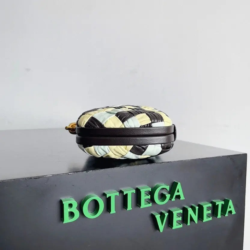 Boutique Quality || Bottega Veneta Knot Minaudiere Clutch Multicolour