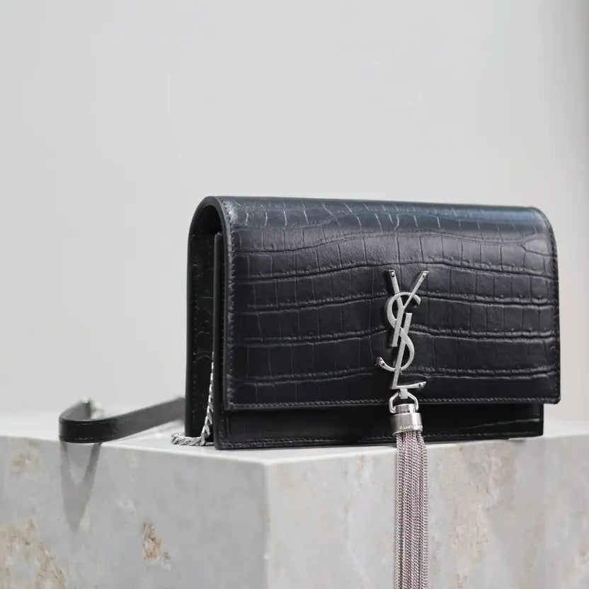 Boutique Quality || YSL Kate tassel chain bag in Matte Black