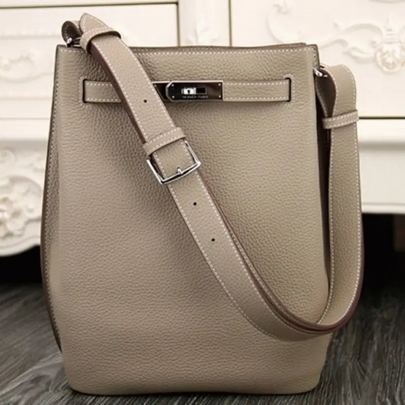 Boutique Quality || Grey Leather Hermes So Kelly 22cm Soft Leather Shoulder Bag