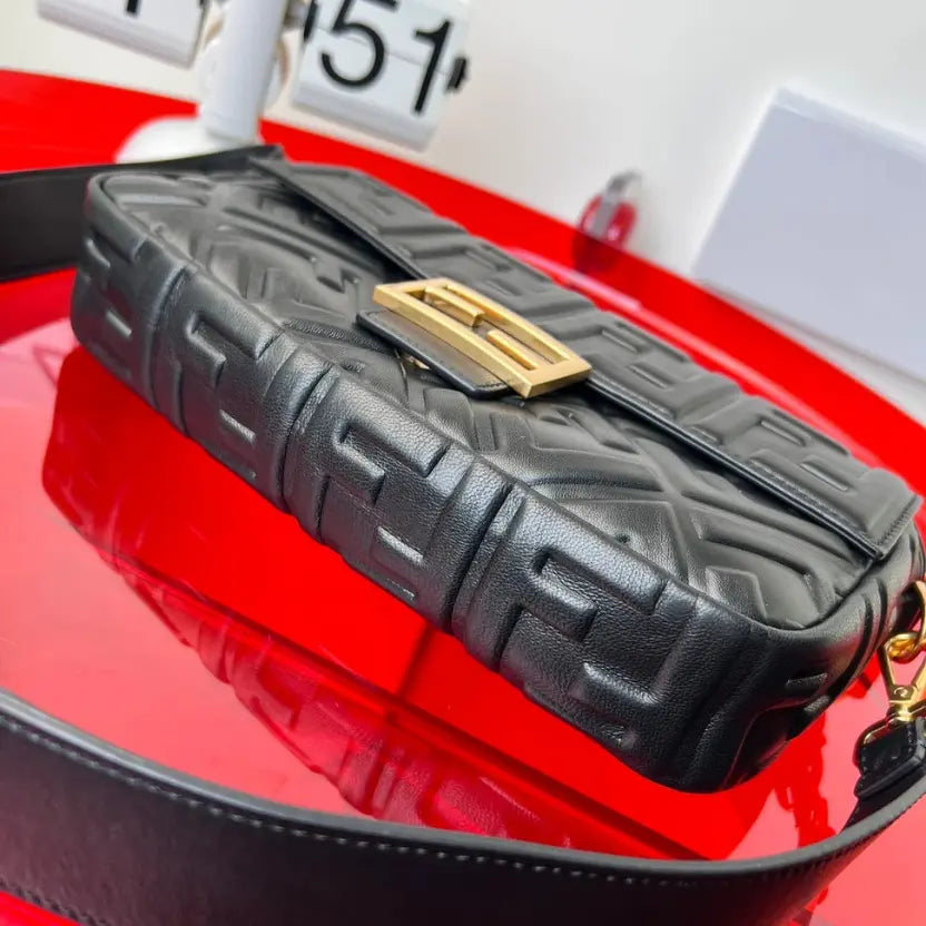 Boutique Quality || Fendi Baguette Bag in Black Leather