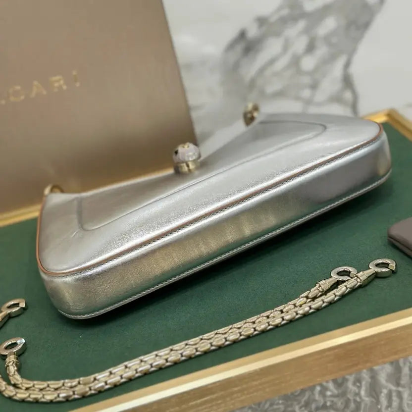 Boutique Level Quality || Bvlgari SERPENTI BAIA series underarm bag in silver