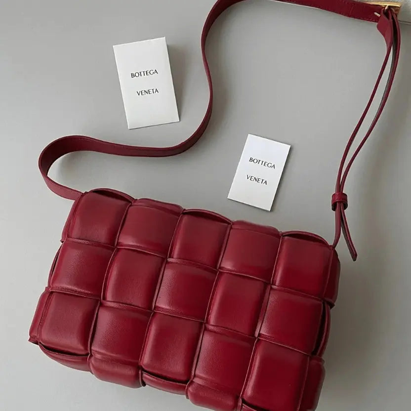 Boutique Quality || Bottega Veneta Faux Padded Cassette Bag In Dark Red