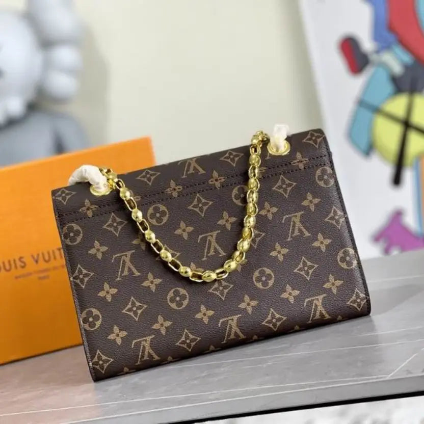 Boutique Level Quality || AKM41731 || Crossbody Bag