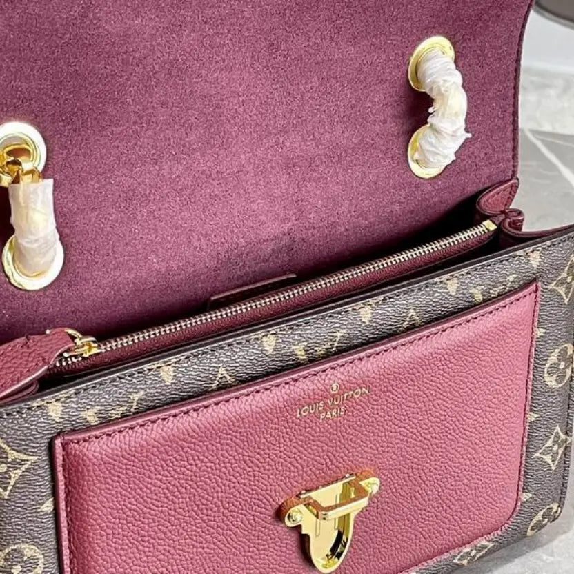 Boutique Level Quality || AKM41731 || Crossbody Bag