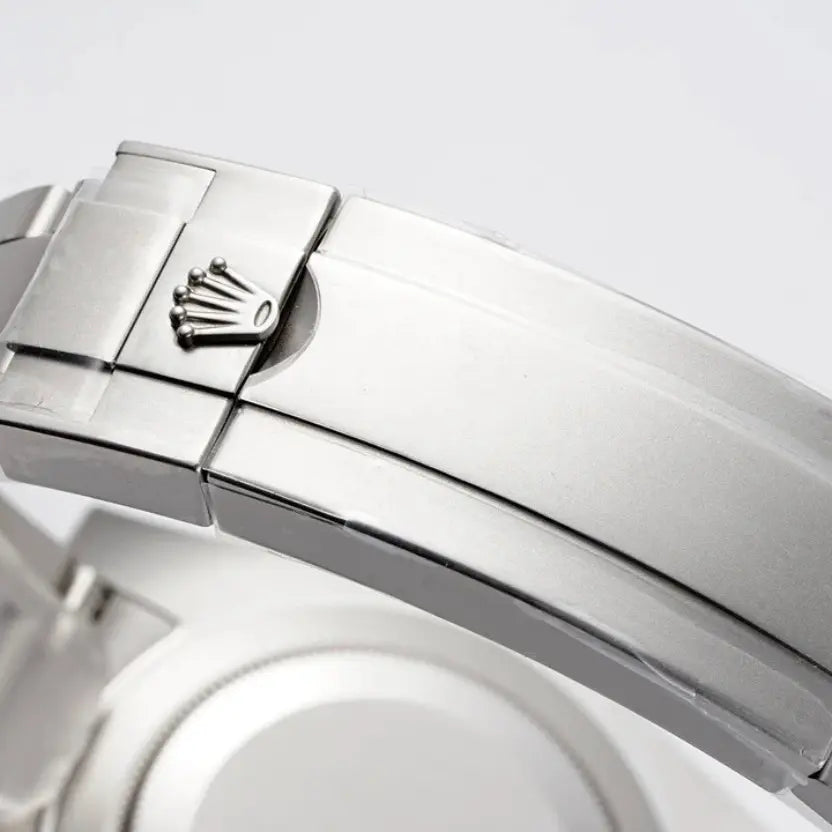 Rolex Submariner Date