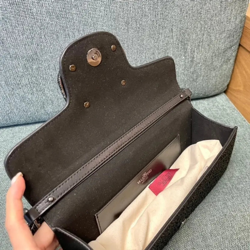 Boutique Level Quality || Valentino Garavani Locò Shoulder Bag in Brown