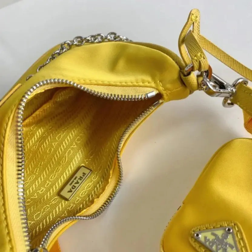 Boutique Quality || Prada Re-Edition Shoulder Bag in Yellow
