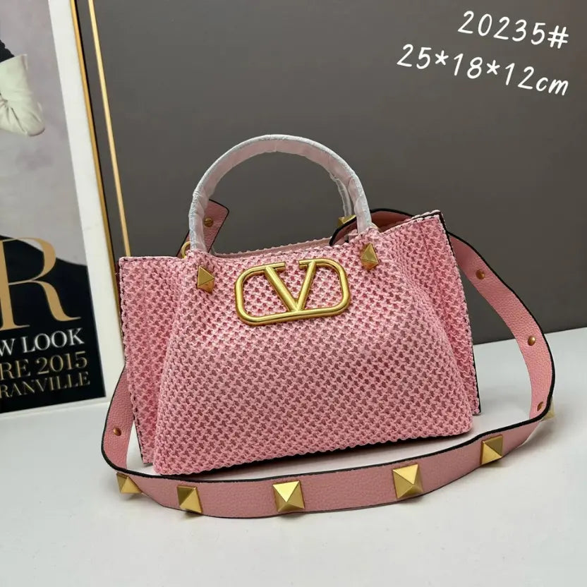 Boutique Level Quality || Valentino Garavani Small VLogo Escape Tote Bag in Pink