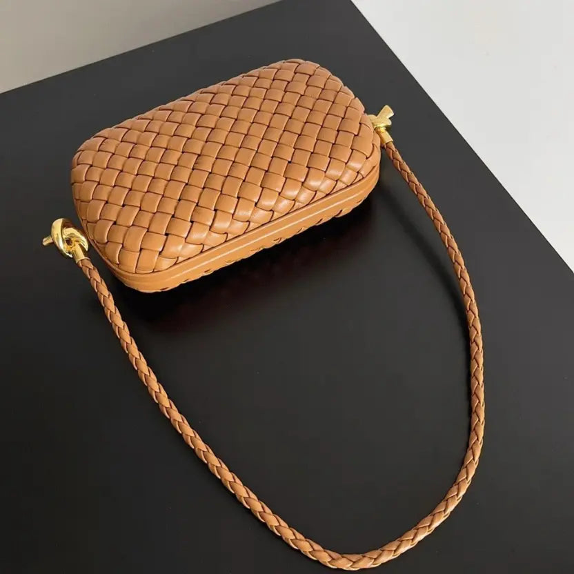 Boutique Quality || Bottega Veneta Knot Minaudiere On Strap Camel Intreccio Lambskin