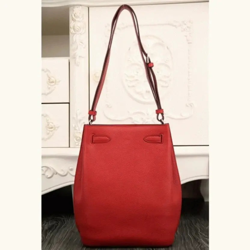 Boutique Quality || Red Leather Hermes So Kelly 22cm Bold Color Purse