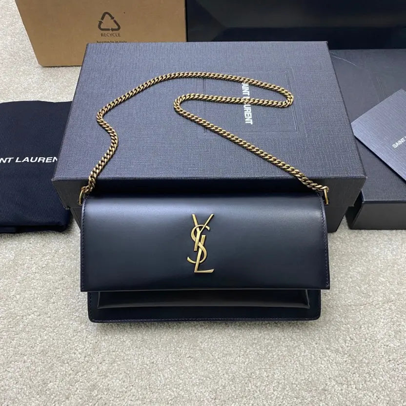Boutique Quality || YSL Black Leather Clutch Bag