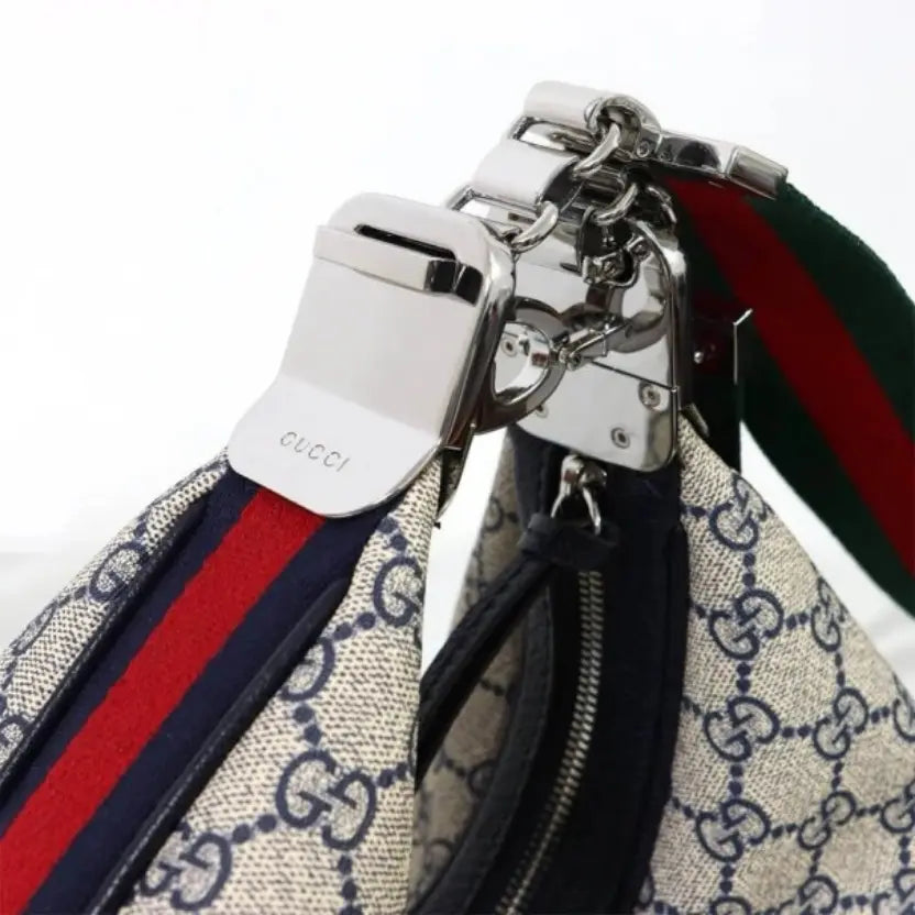 Boutique Quality || 702823 || Gucci Attache Large Shoulder Bag