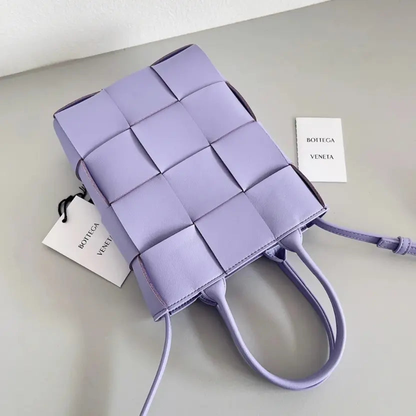 Boutique Quality || Bottega Veneta Cassette Mini Tote Bag Lilas