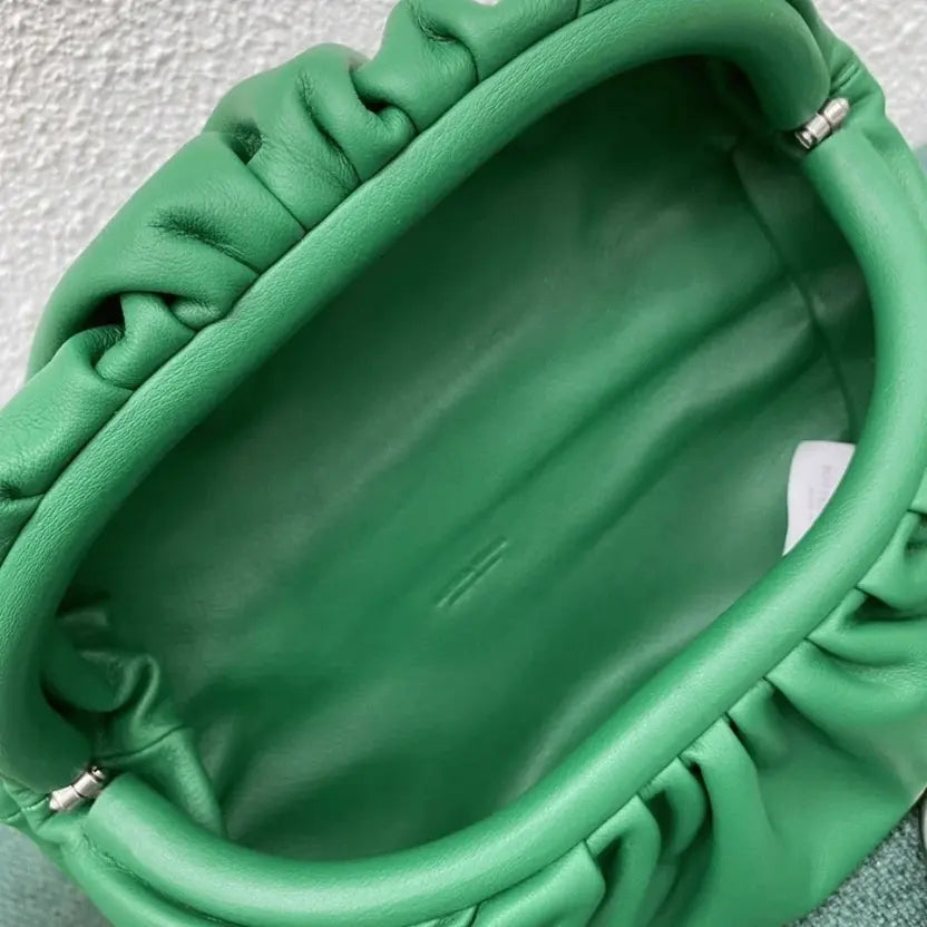Boutique Quality || Bottega Veneta The Pouch Belt Bag Green