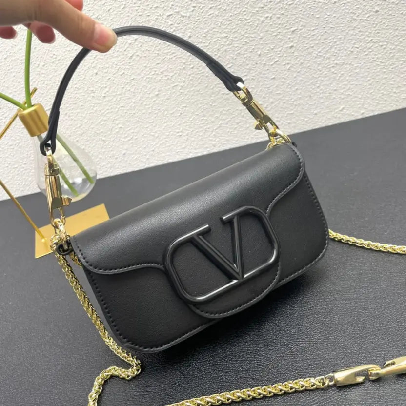 Boutique Level Quality || Valentino Garavani Locò Shoulder Bag in Black