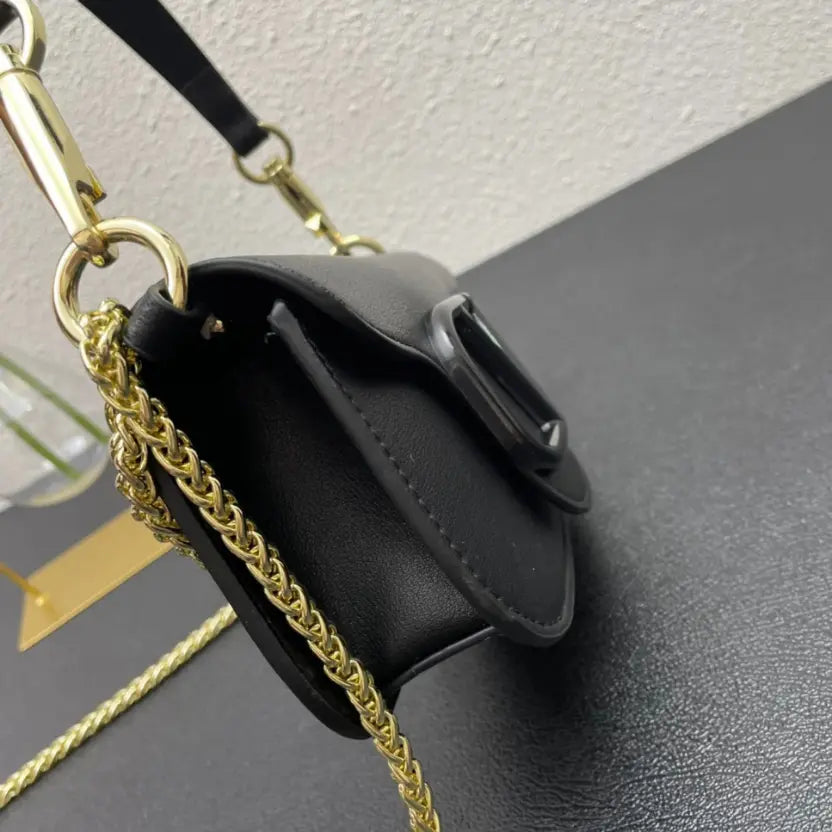 Boutique Level Quality || Valentino Garavani Locò Shoulder Bag in Black