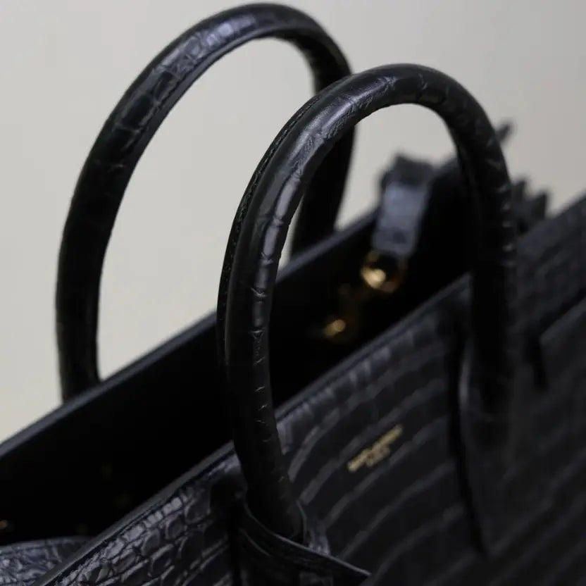 Boutique Quality || YSL 32cm Accordion Bag