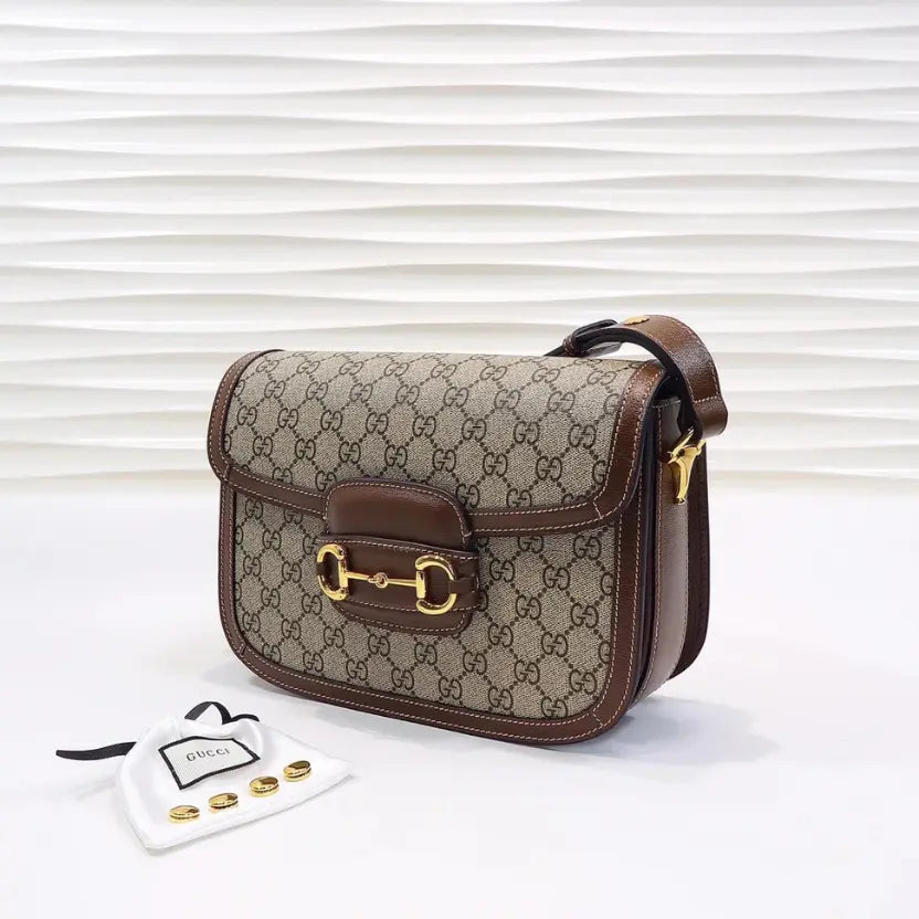 Boutique Quality || 602204 || Gucci Shoulder Bag