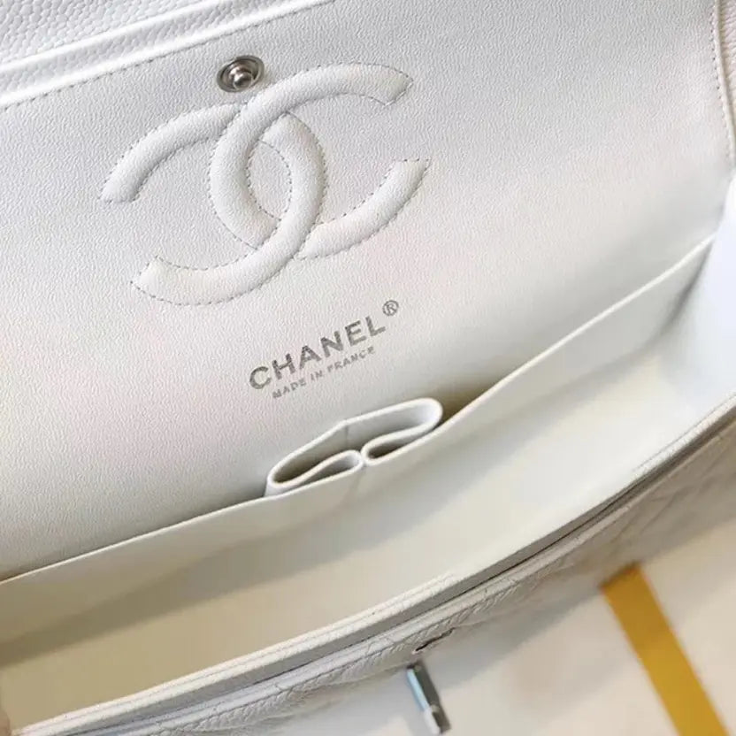 Boutique Quality || CHANEL Classic Flap Handbag