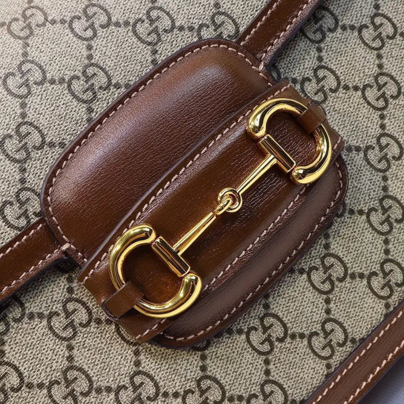 Boutique Quality || 602204 || Gucci Shoulder Bag