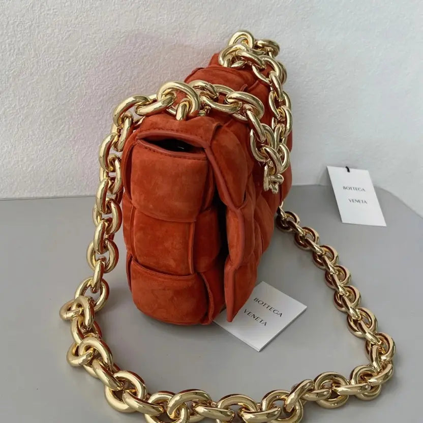 Boutique Quality || Bottega Veneta Faux Chain Cassette Bag In Maple