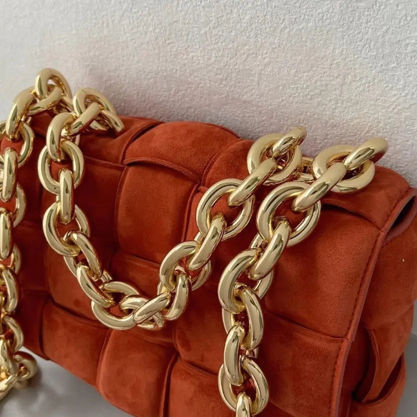 Boutique Quality || Bottega Veneta Faux Chain Cassette Bag In Maple