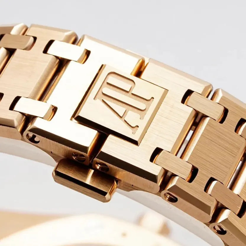 Audemars Piguet Royal Oak "Jumbo" Ultra-Thin 16202ST