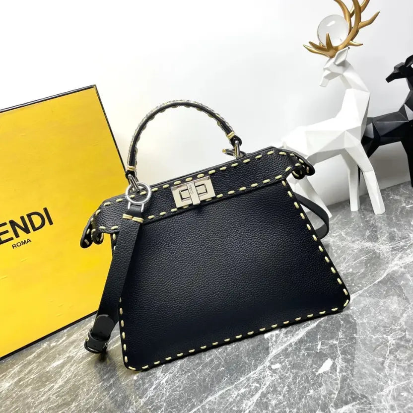 Boutique Quality || Fendi Peekaboo ISeeU Small Handbag