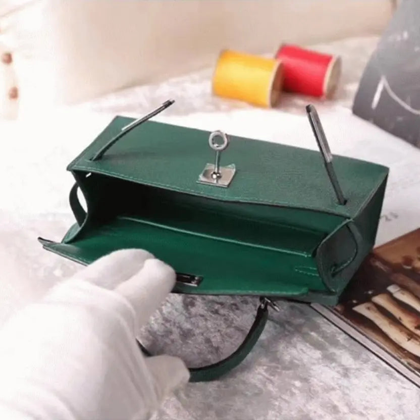 Boutique Quality || Malachite Chevre Luxury Hermes Kelly 20cm Bag