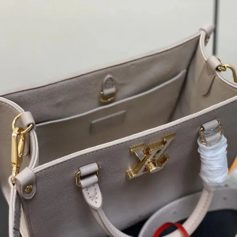 Lock || M22311 || High Quality Bag