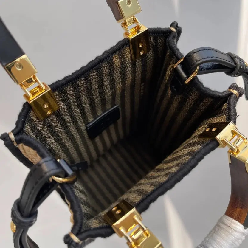 Boutique Quality || Fendi Straw Mini Tote Bag