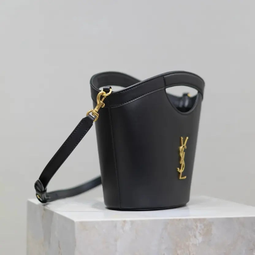 Boutique Quality || YSL Fan-Shaped Shopping Basket Bag