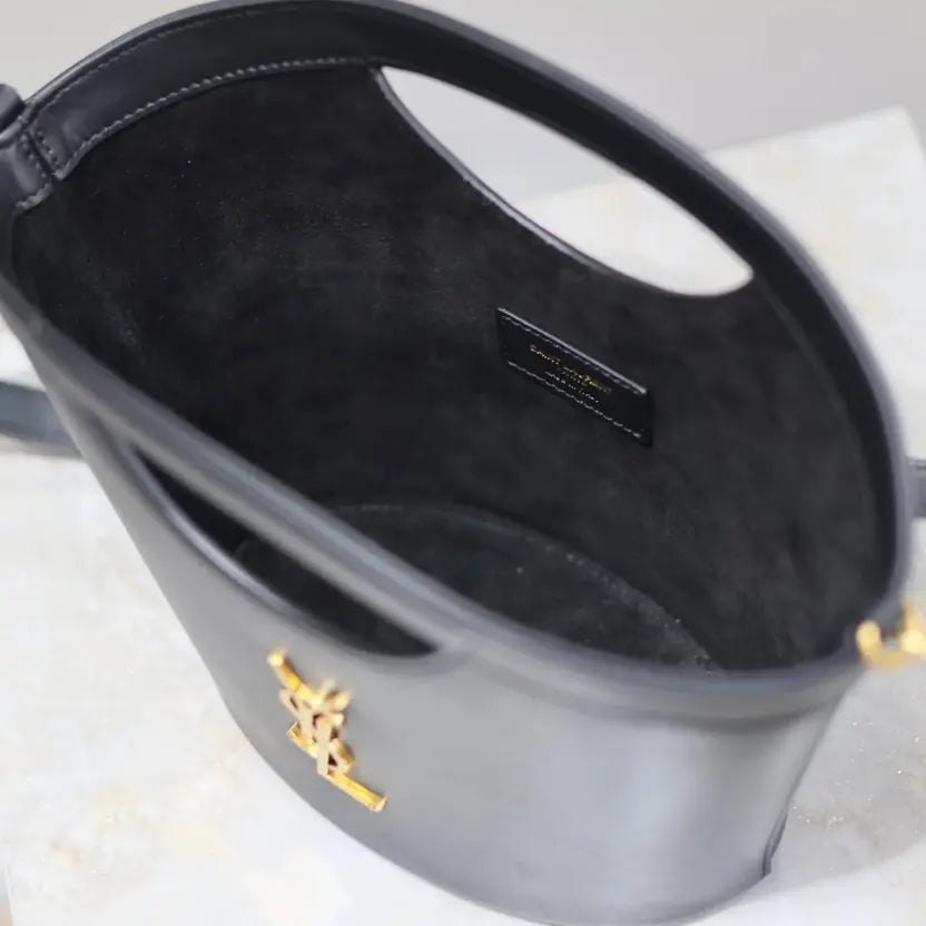 Boutique Quality || YSL Fan-Shaped Shopping Basket Bag