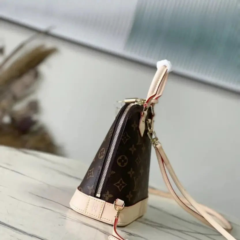 Alma || M47132 || High Quality Handbag