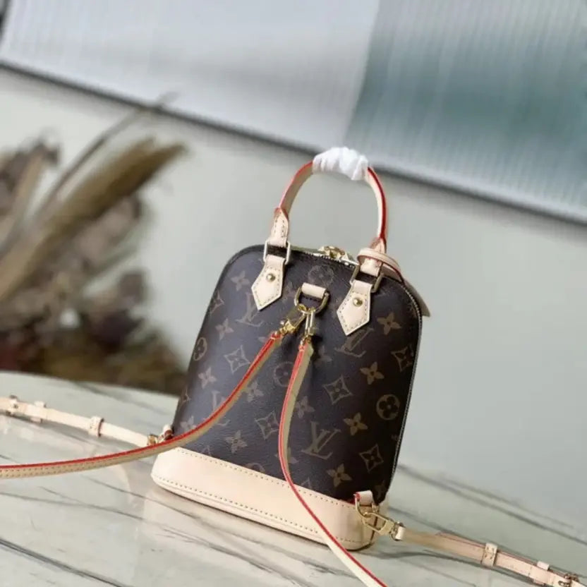 Alma || M47132 || High Quality Handbag