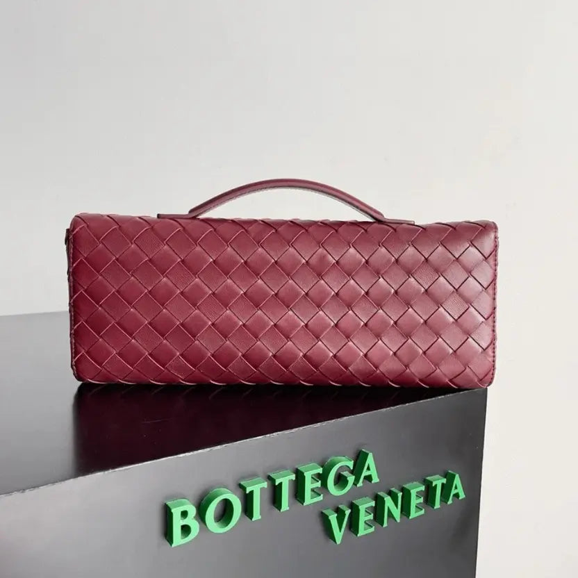 Boutique Quality || Bottega Veneta Andiamo Clutch with Handle Barolo Intrecciato Lambskin