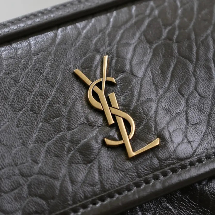 Boutique Quality || YSL Green Elephant Pattern Gold Clasp Bag
