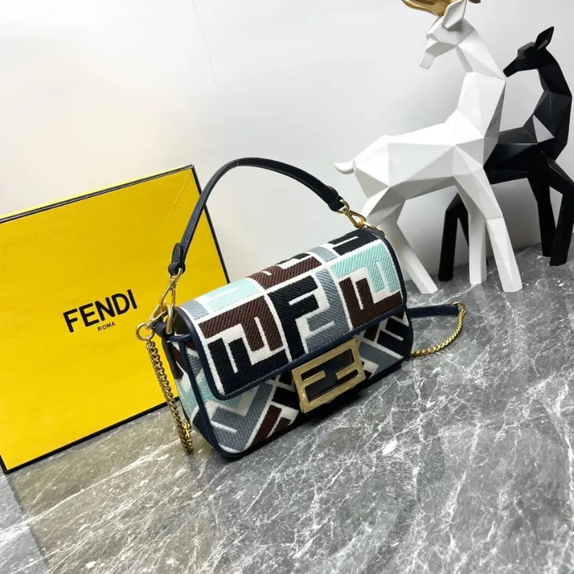 Boutique Quality || Fendi Mini Baguette bag
