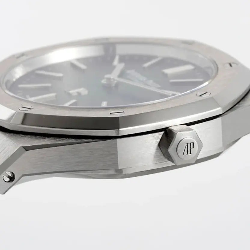 Audemars Piguet Royal Oak "Jumbo" Ultra-Thin 16202ST