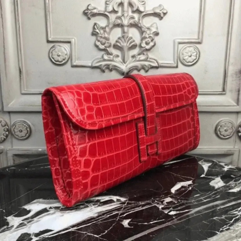 Boutique Quality || Red Hermes Jige Elan 29 clutch bag